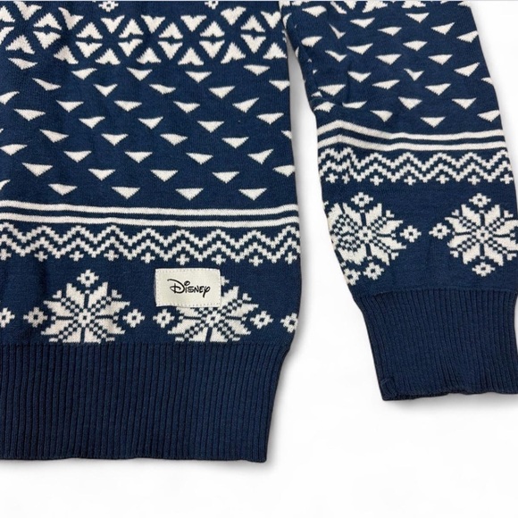 Navy Blue light weight soft comfy Patterned Sweater - Picture 5 of 7